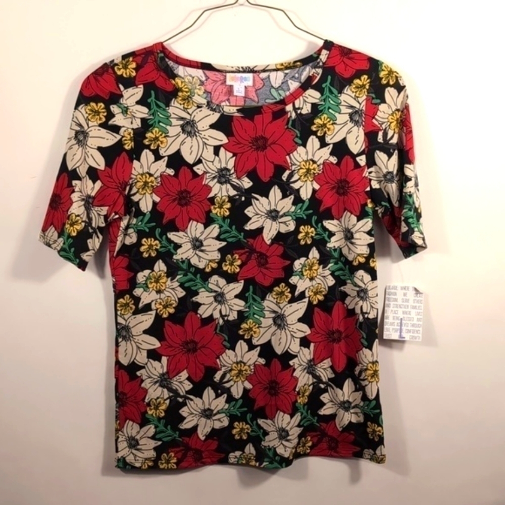 NWT Lulu Rue GiGi Floral Shirt Size Large | Short Sleeve Pullover Blouse 🍒 Red